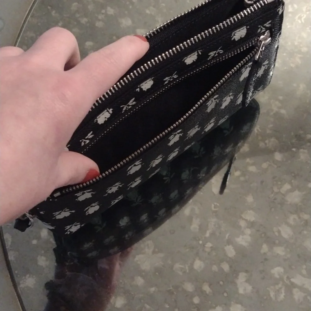 Wristlet - Picture 5 of 7